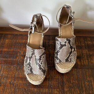 Python print espadrilles wedges